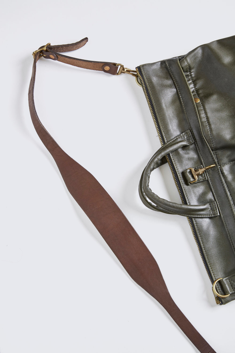 ACV-BG07WX WAXED COTTON HELMET BAG – ADDICT CLOTHES