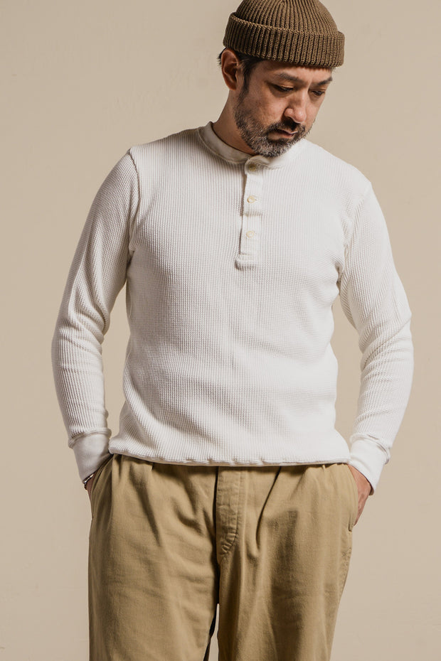 ACV-TM03 HAEAVY WEIGHT WAFFLE HENLEY NECK
