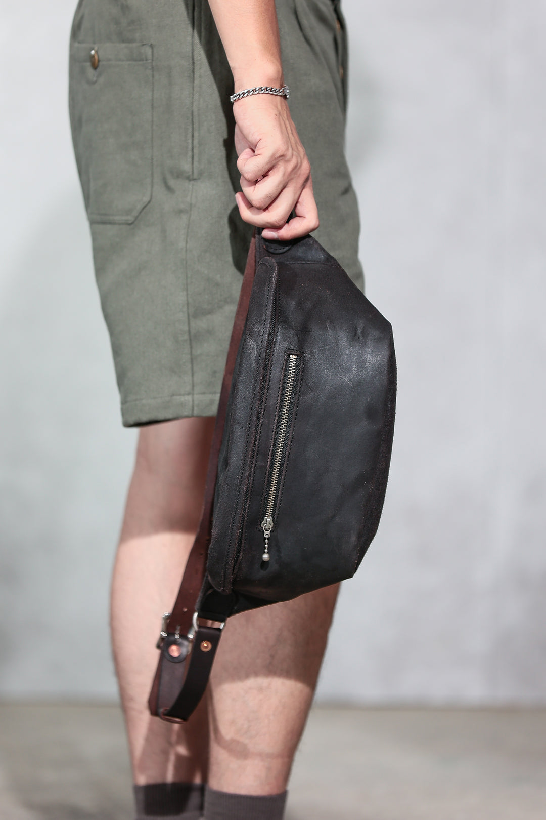 アディクトクローズ vasco製ウエストバッグ ACVM 最終価格 全3色【vasco/ヴァスコ】「Leather Waist Bag”Large”/レザーウエスト