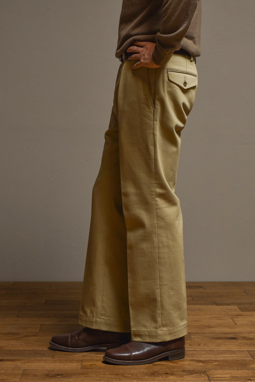 ACV-TR02KT SINGLE-PLEATED KATSURAGI COTTON ARMY TROUSERS – ADDICT